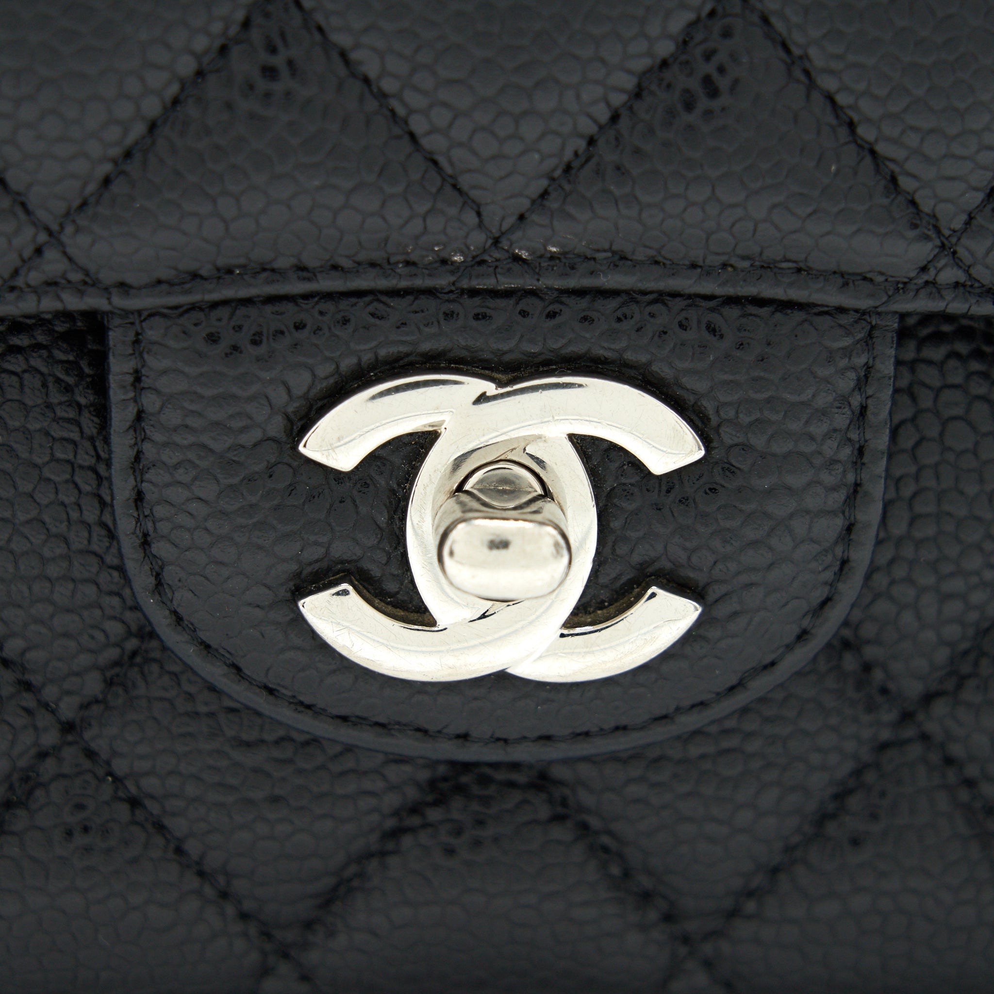 chanel-medium-classic-double-flap-cavier-shw