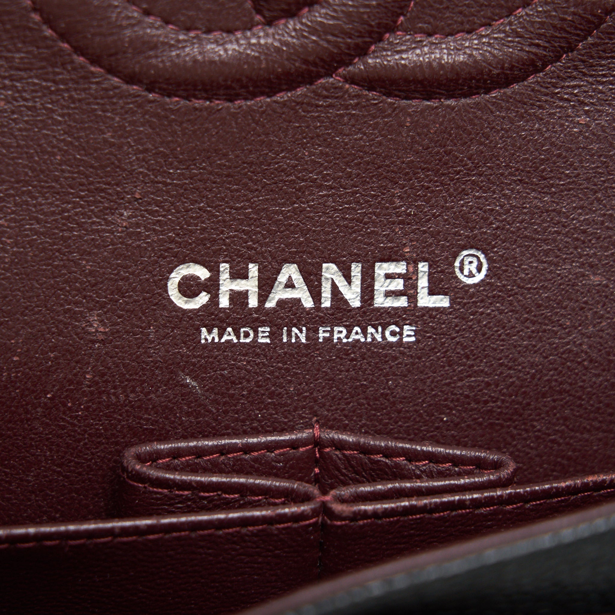 chanel-medium-classic-double-flap-cavier-shw