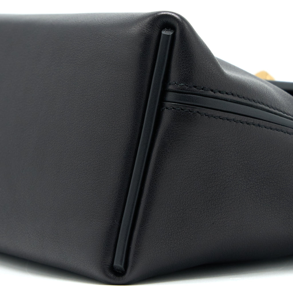 hermes-mini-24-24-2424-21-swift-volupto-black-ghw-stamp-z