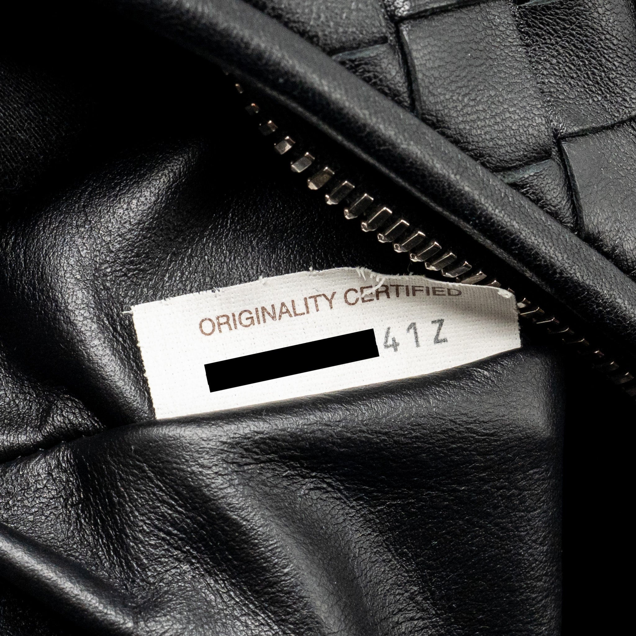 bottega-veneta-small-jodie-lambskin-black-shw-1
