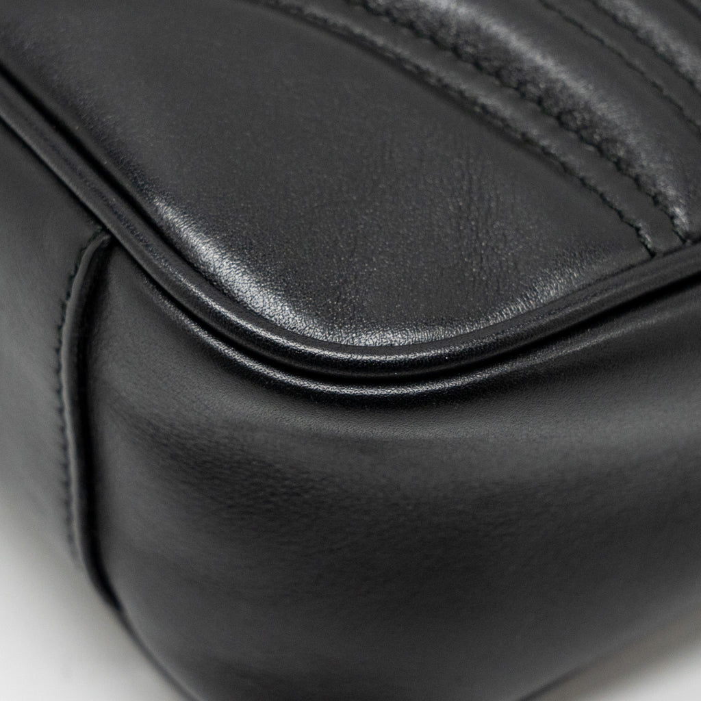 gucci-medium-gg-marmont-shoulder-bag-calfskin-black-ghw