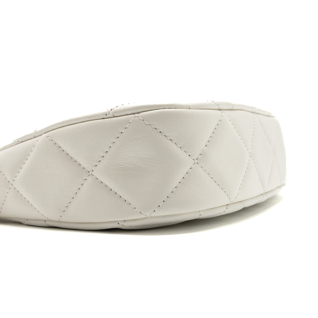 chanel-23k-hobo-bag-calfskin-white-ghw-microchip-copy-1
