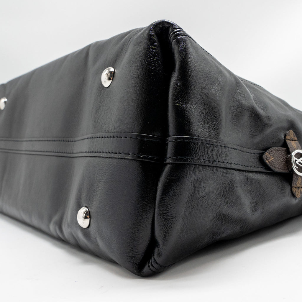 louis-vuitton-carryall-vibe-mm-lambskin-monogram-canvas-black-shw-copy