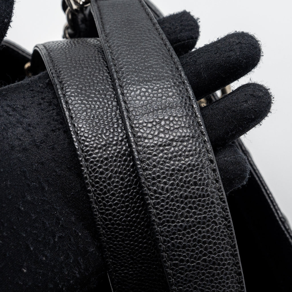 chanel-grand-shopping-tote-bag-caviar-black-shw-2