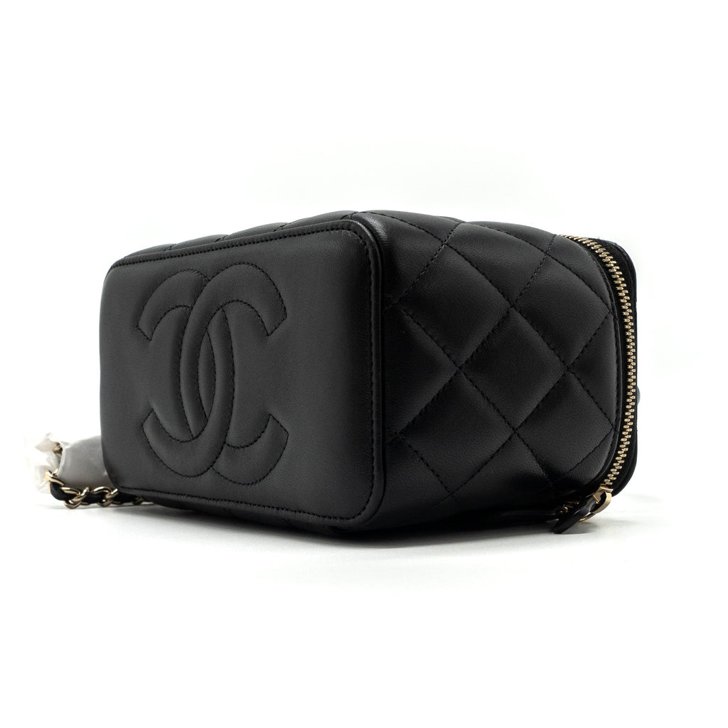 chanel-top-handle-long-vanity-with-chain-lambskin-black-lghwmicrochip-2