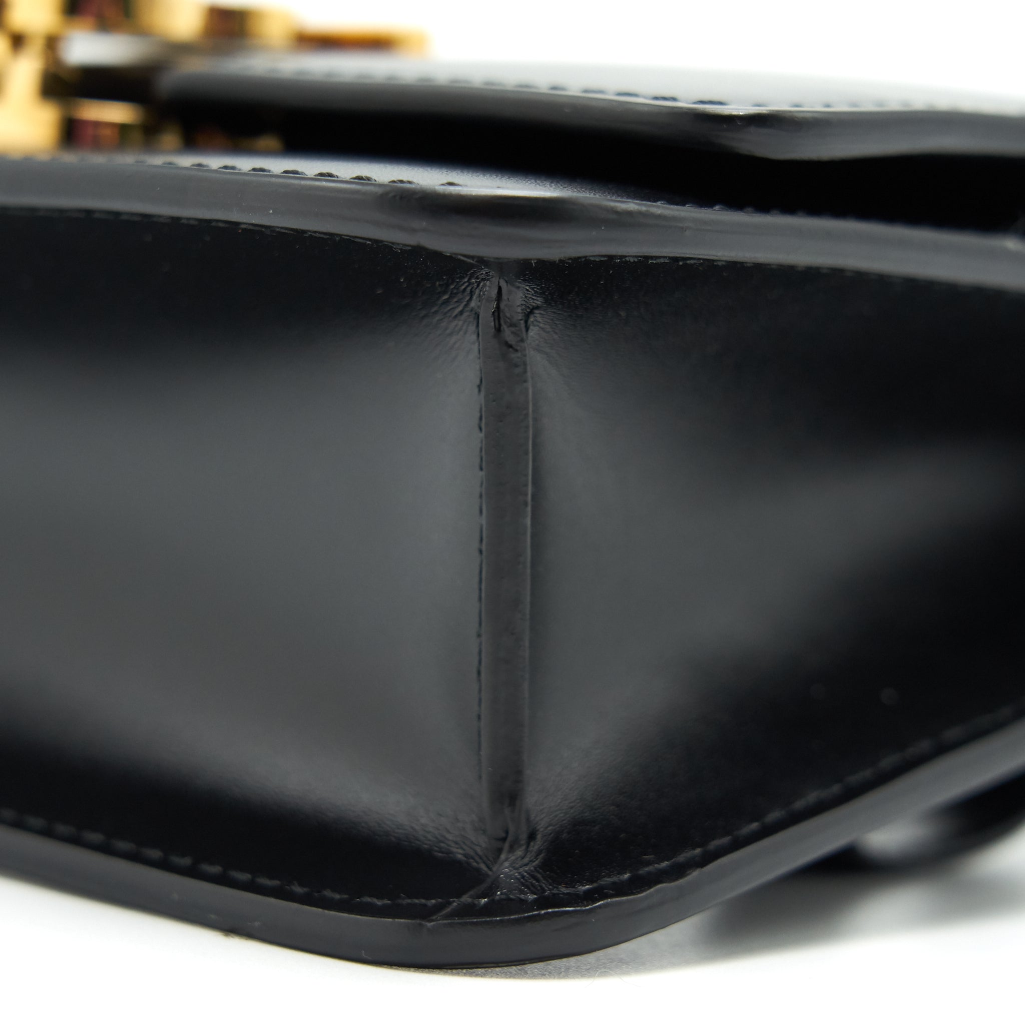 burberry-tb-belt-bag-calf-skin