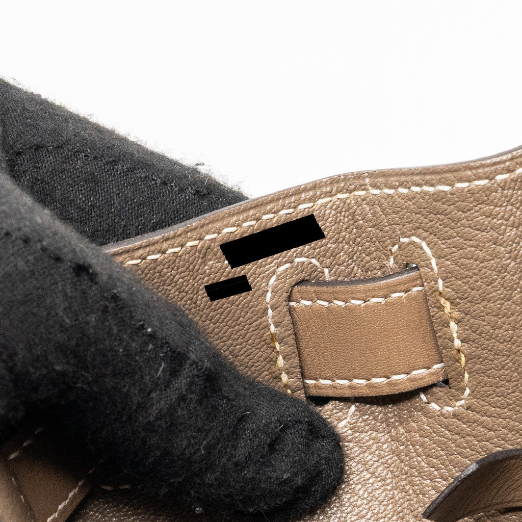 hermes-kelly-28-tadelakt-etoupe-ghw-stamp-a