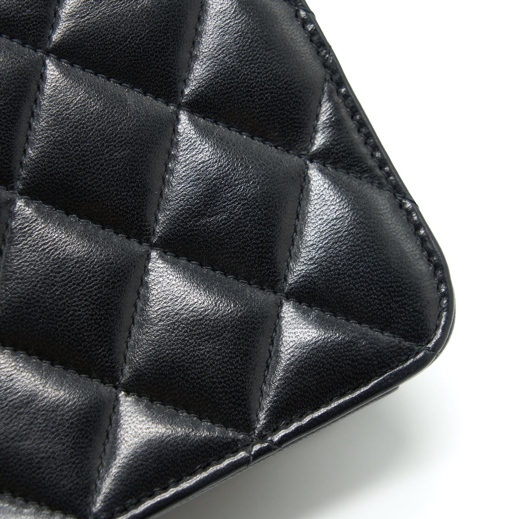chanel-vintage-quilted-mini-flap-bag-with-chain-lambskin-black-ghw