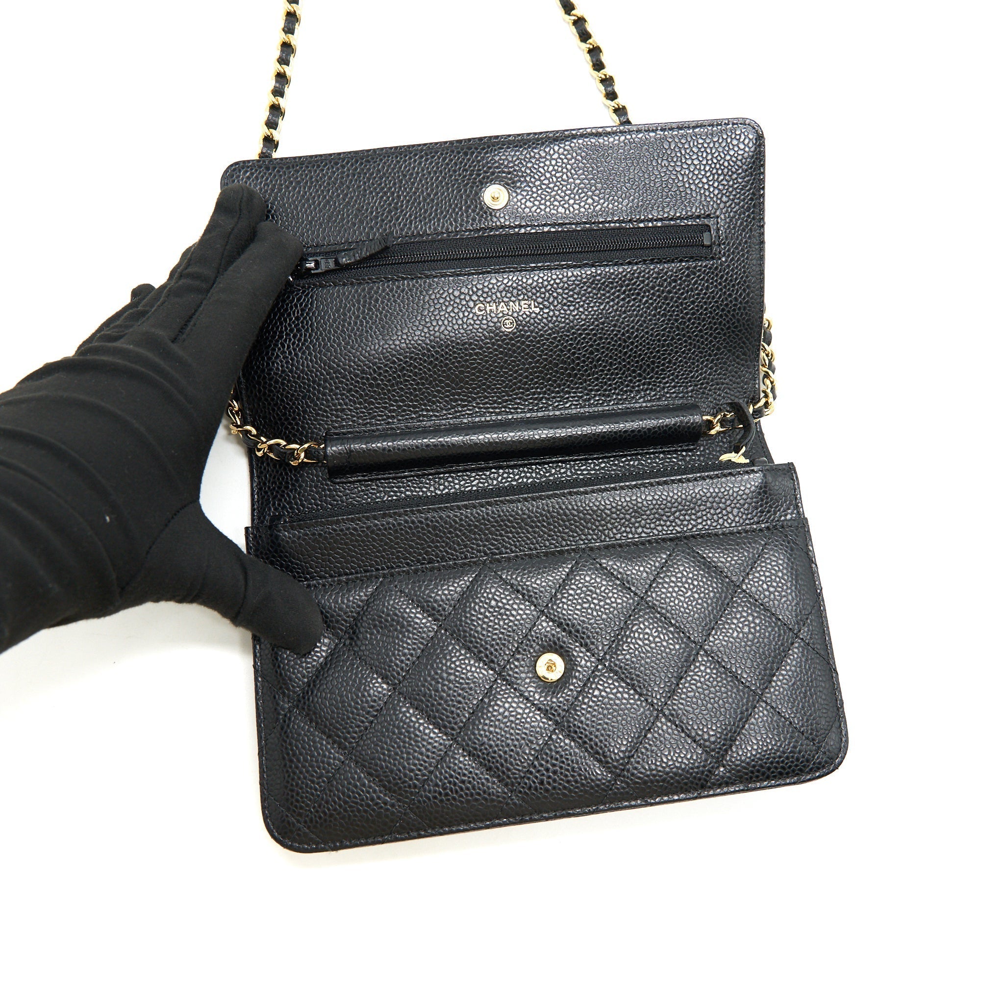 chanel-wallet-on-chain-cavier-black-with-ghw-2