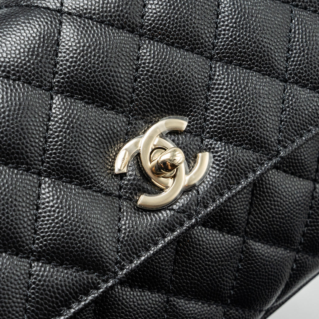 chanel-small-coco-handle-caviar-black-lghw-microchip-15