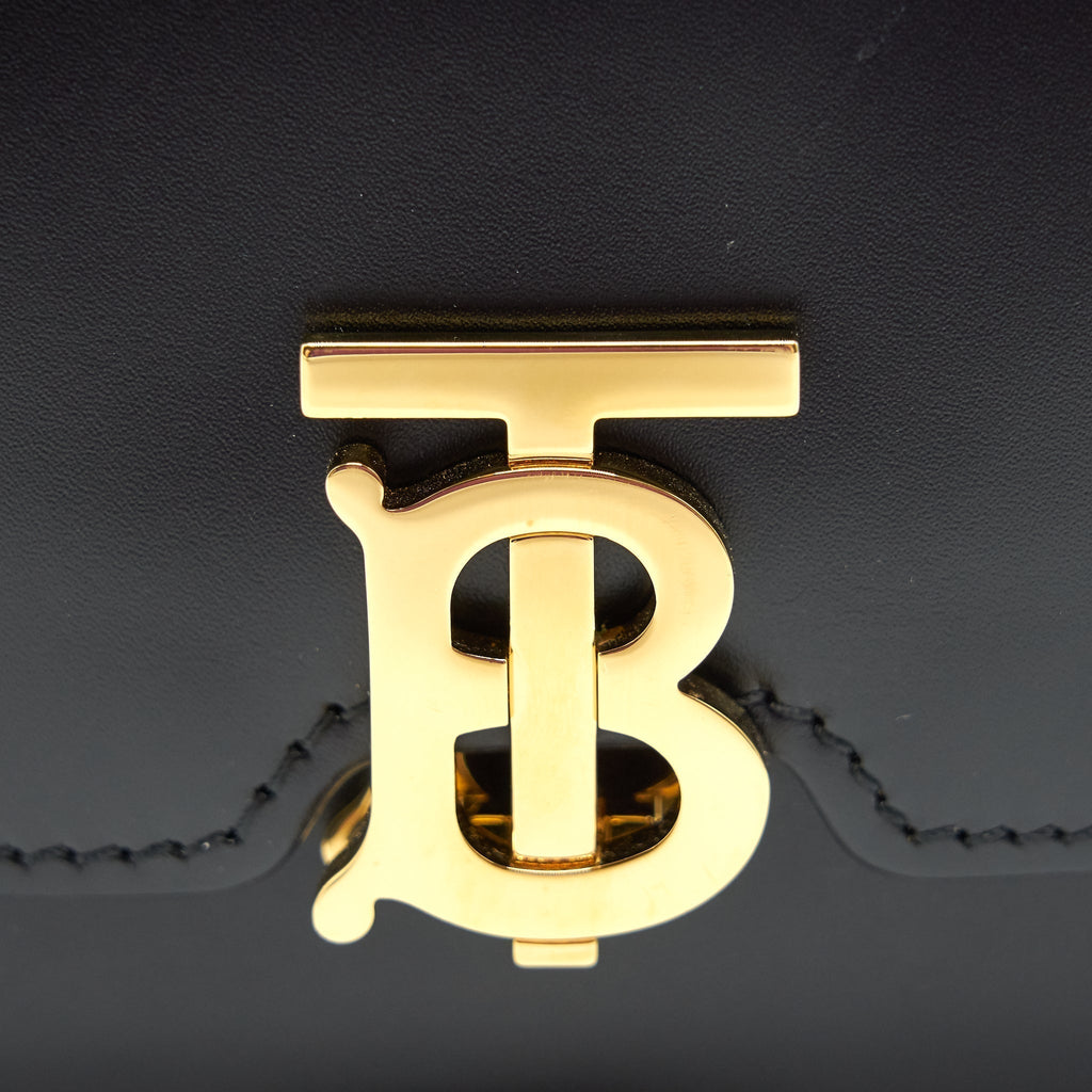 burberry-tb-belt-bag-calf-skin