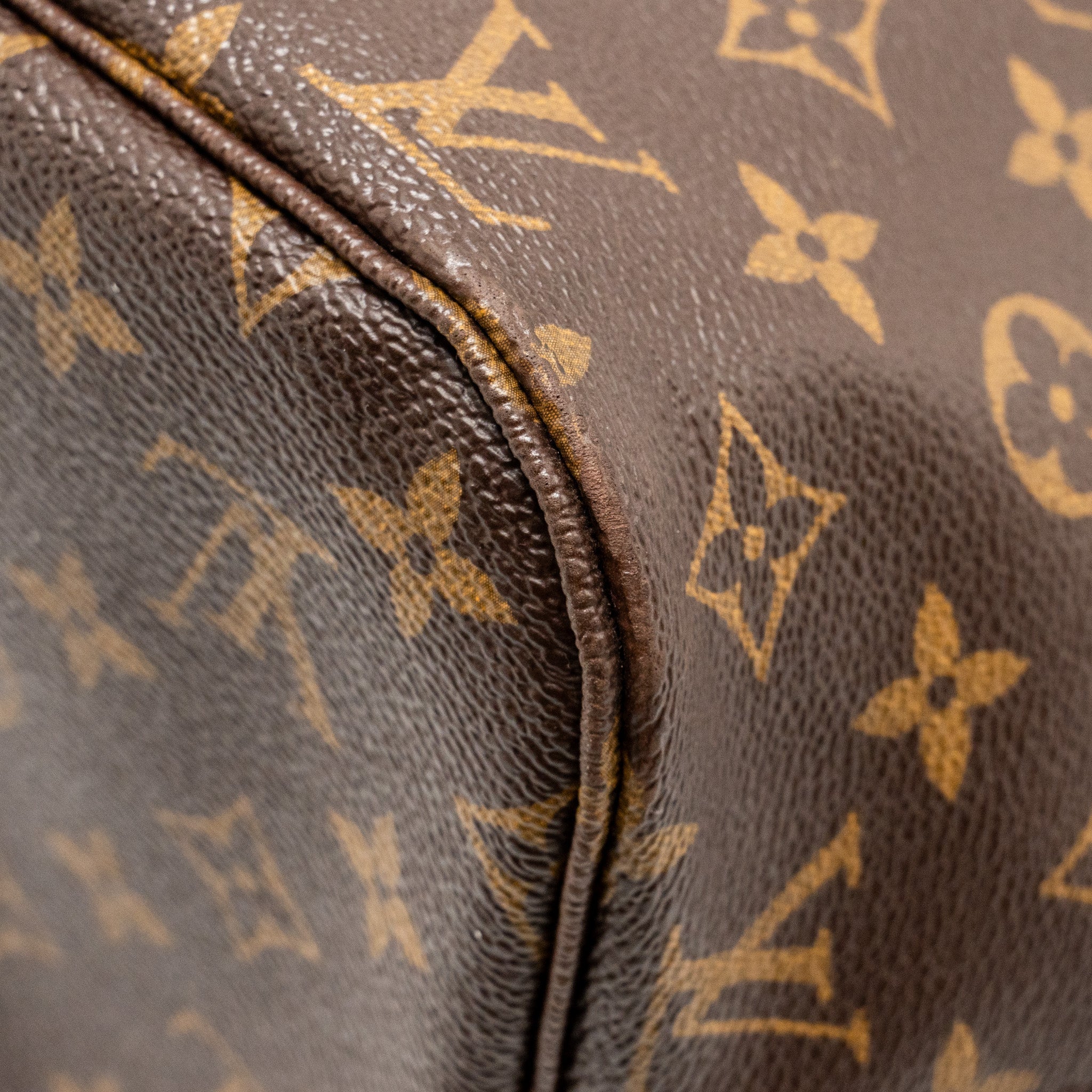 louis-vuitton-neverfull-mm-monogram-canvas-ghw-8