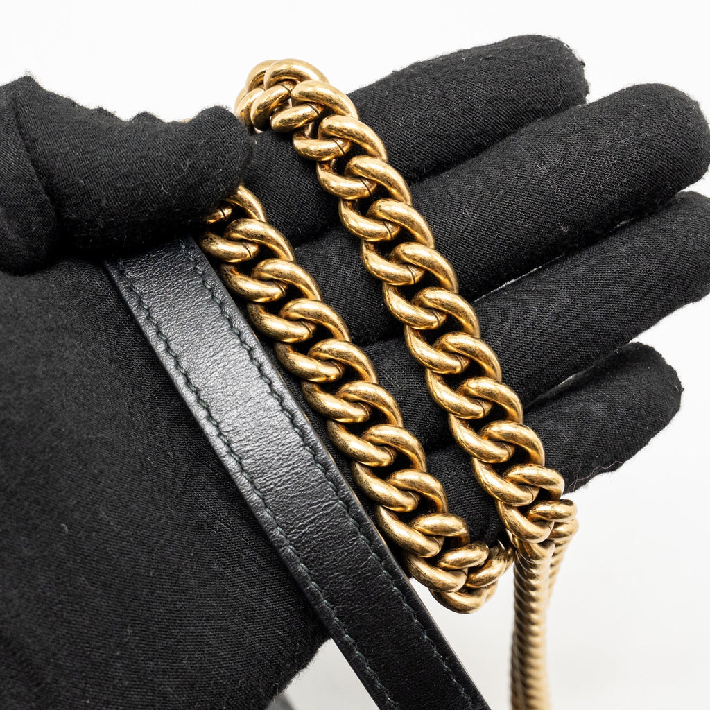 gucci-medium-gg-marmont-shoulder-bag-calfskin-black-ghw-1