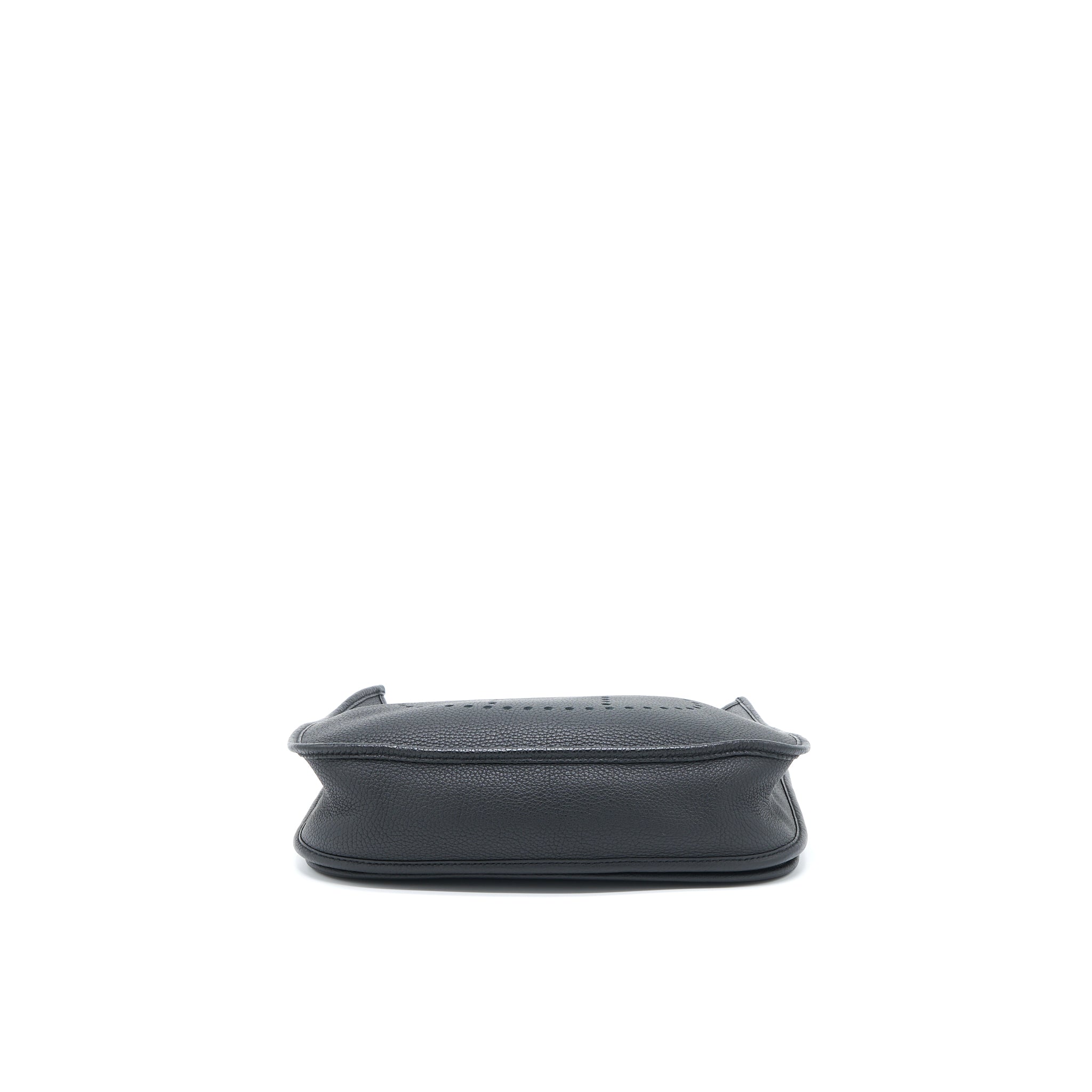 hermes-evelyne-29-clemence-black-shw-stamp-x