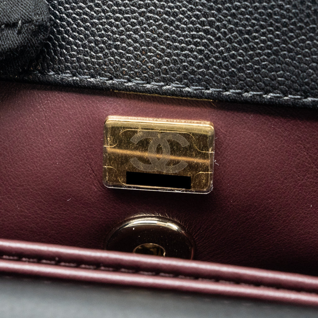 chanel-small-coco-handle-caviar-black-lghw-microchip-15