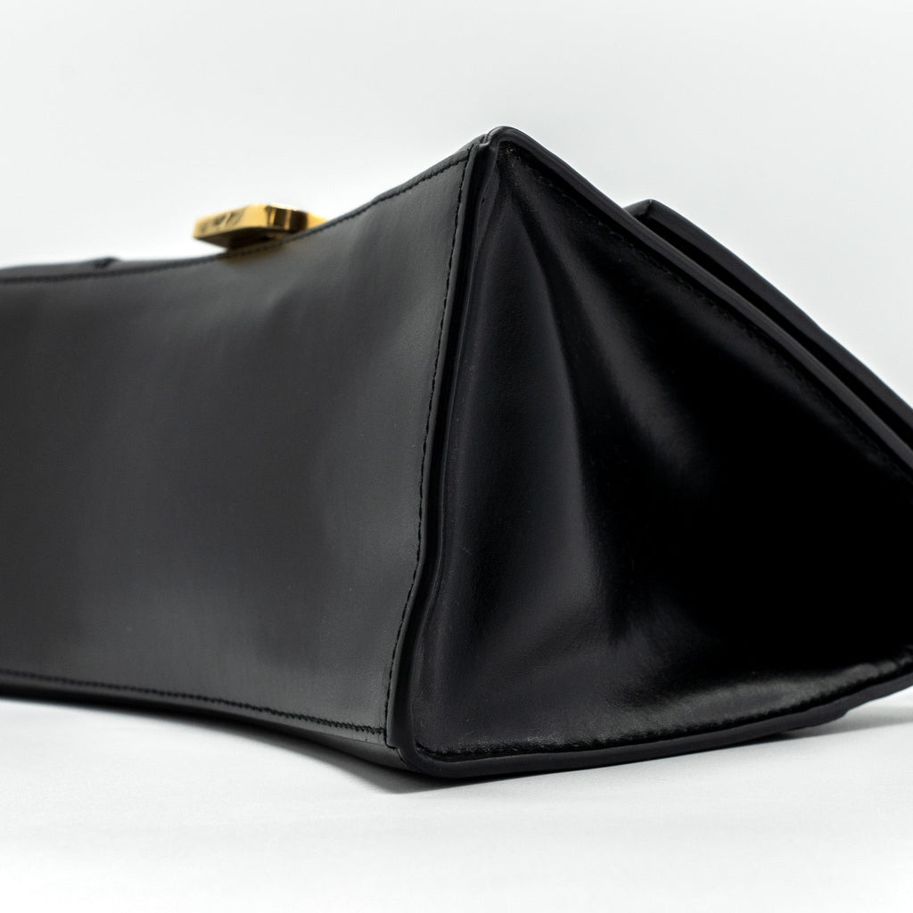 balenciaga-hourglass-s-calfskin-black-ghw-1