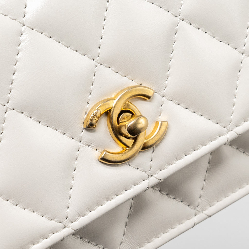 chanel-23p-rainbow-letter-handle-mini-wallet-on-chain-calfskin-white-ghwmicrochip