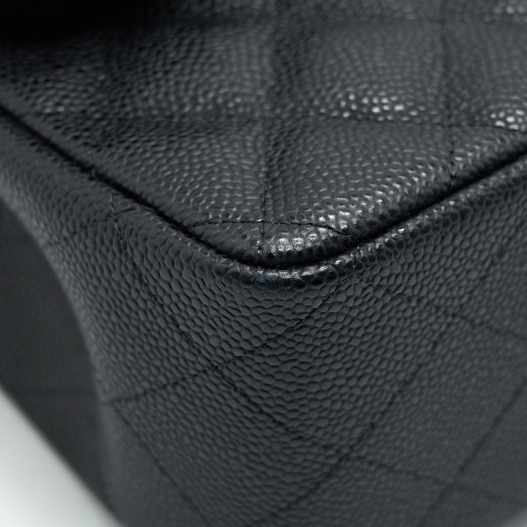 chanel-jumbo-classic-double-flap-caviar-black-ghw