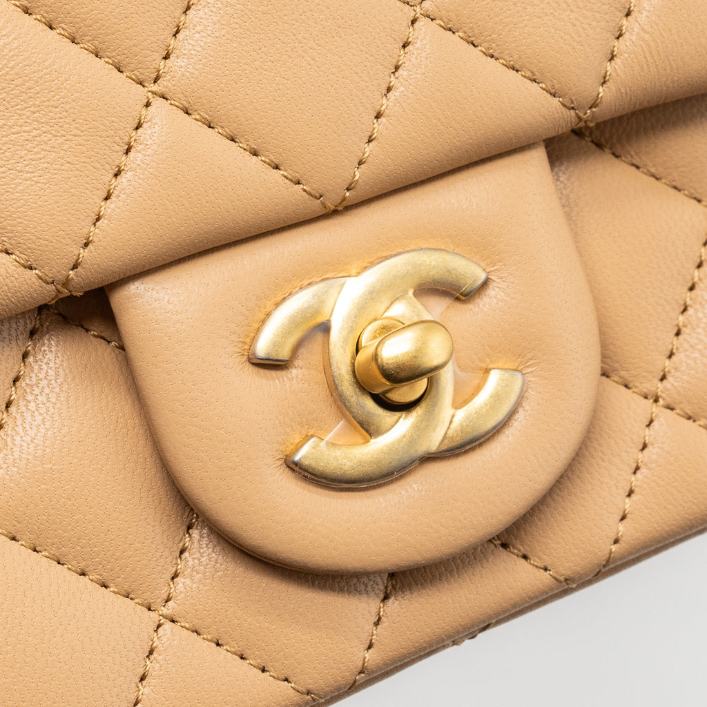 chanel-pearl-crush-mini-square-flap-bag-lambskin-beige-ghw-microchip