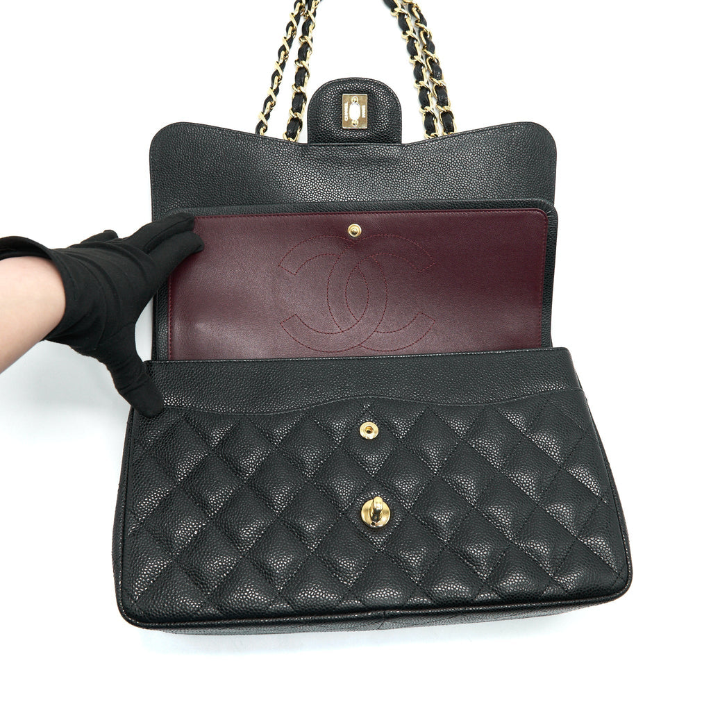 chanel-jumbo-classic-double-flap-caviar-black-ghw