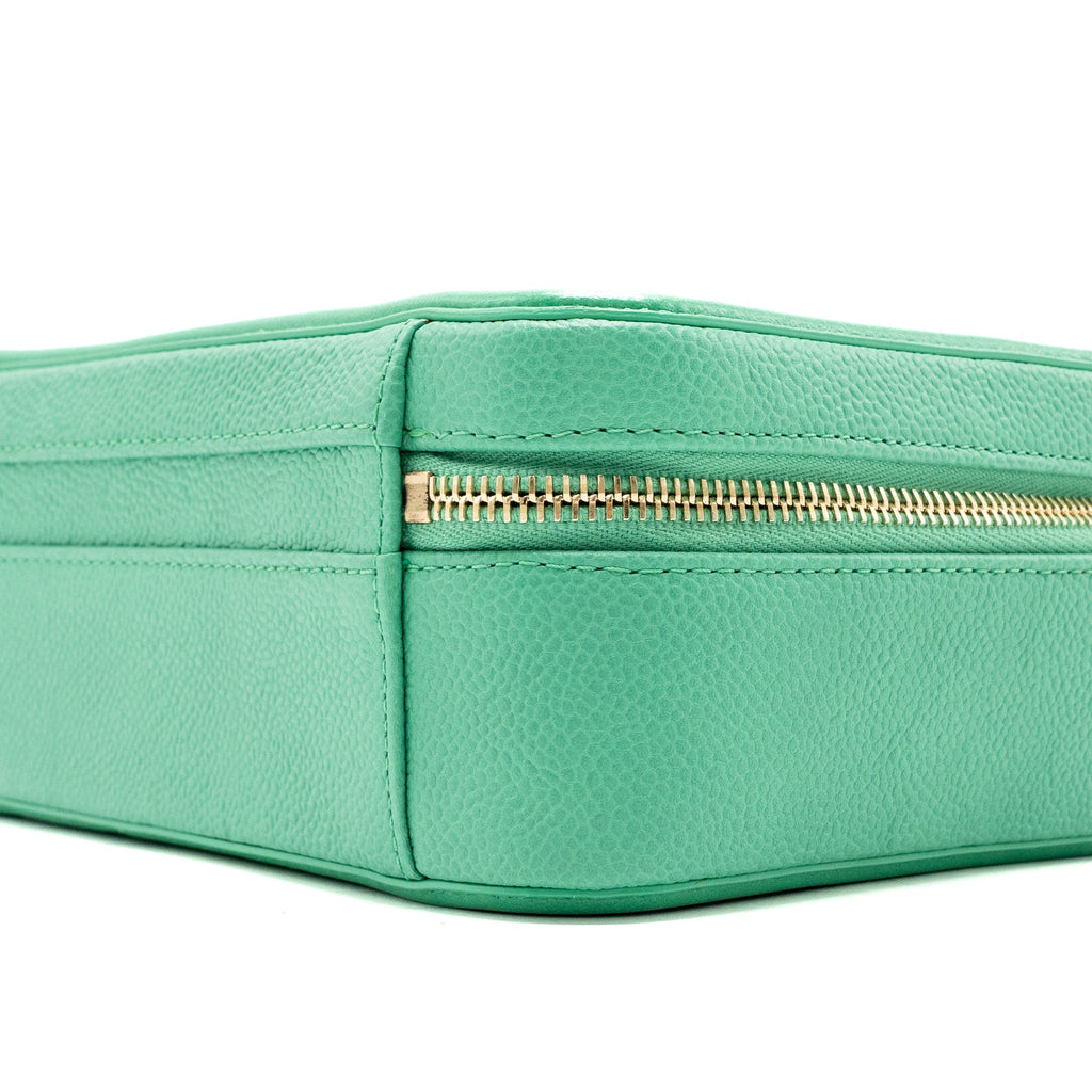 chanel-medium-filigree-vanity-case-caviar-green-ghw