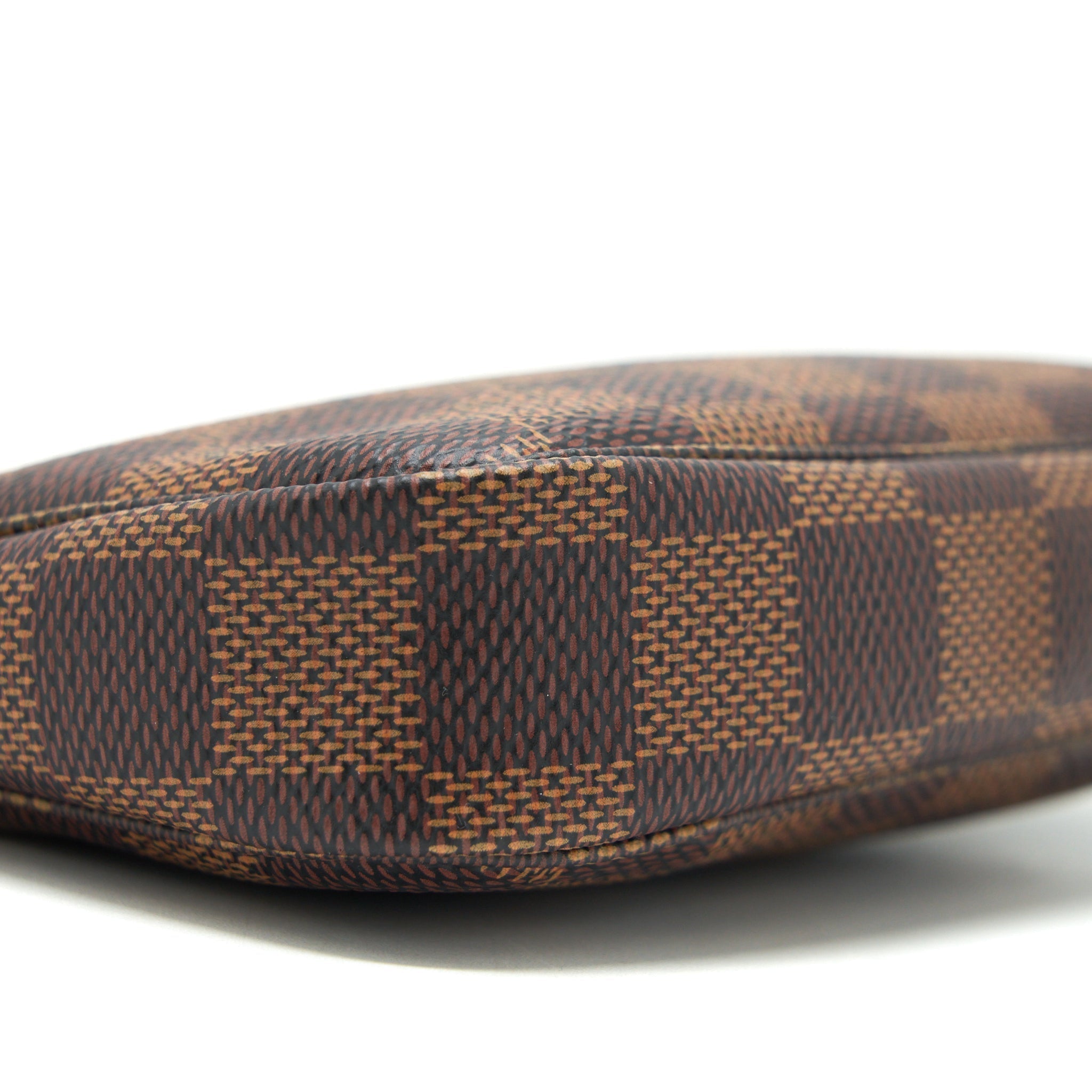 louis-vuitton-mini-pochette-accessories-damier-ebene-canvas-1