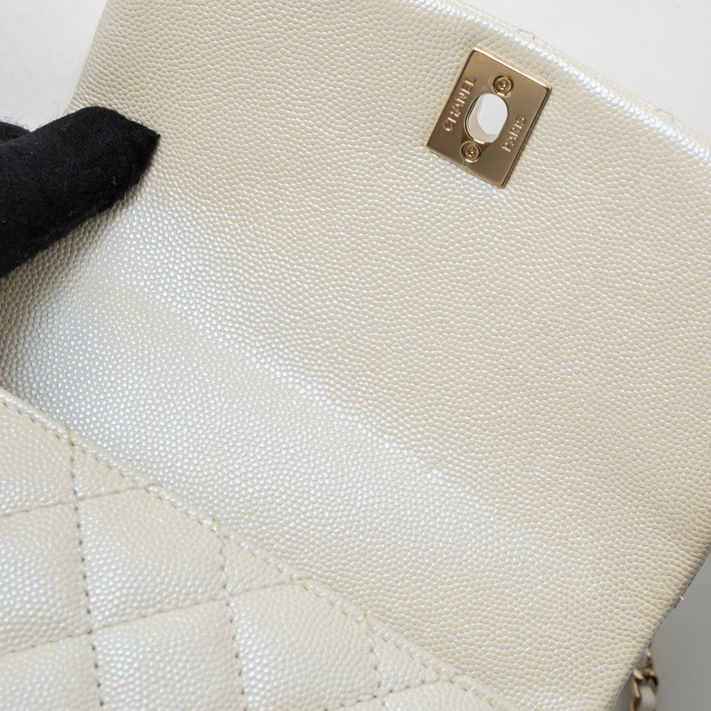 chanel-mini-coco-handle-caviar-iridescent-white-lghw