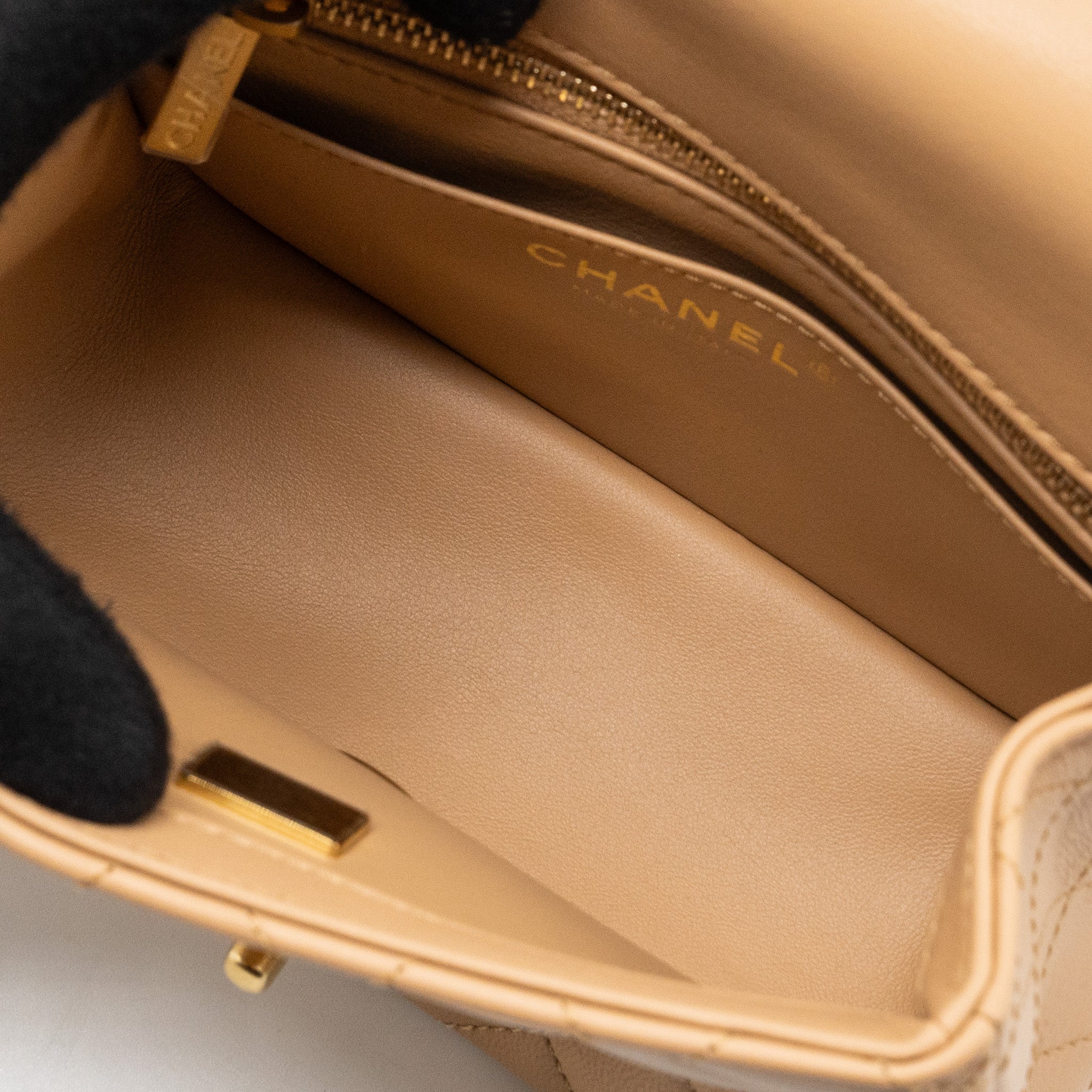 chanel-pearl-crush-mini-square-flap-bag-lambskin-beige-ghw-microchip