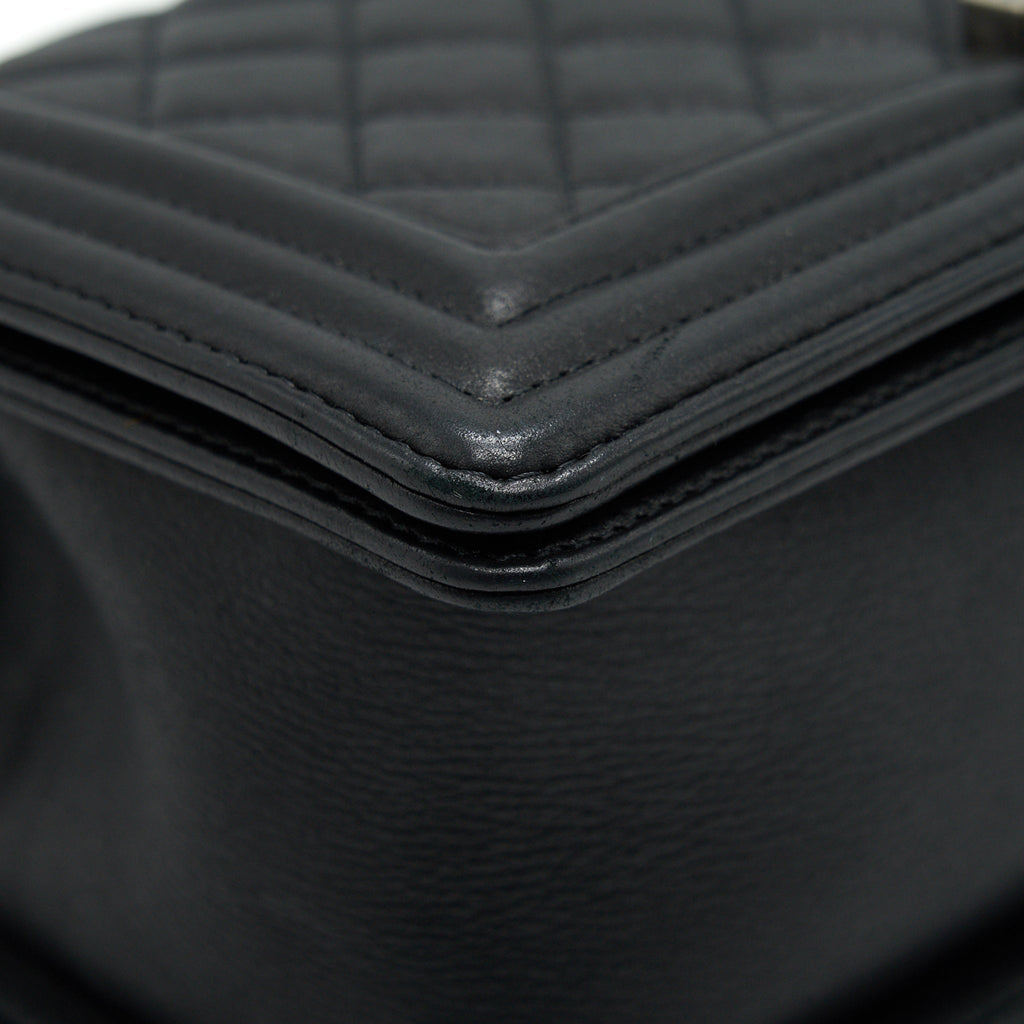 chanel-medium-boy-chanel-handbag-black-ruthenium-hardware