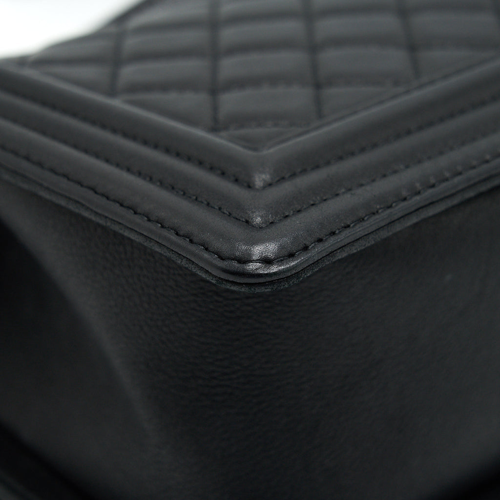 chanel-medium-boy-chanel-handbag-black-ruthenium-hardware