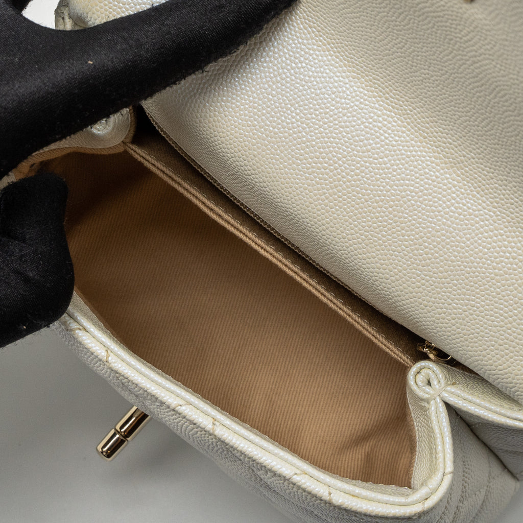 chanel-mini-coco-handle-caviar-iridescent-white-lghw