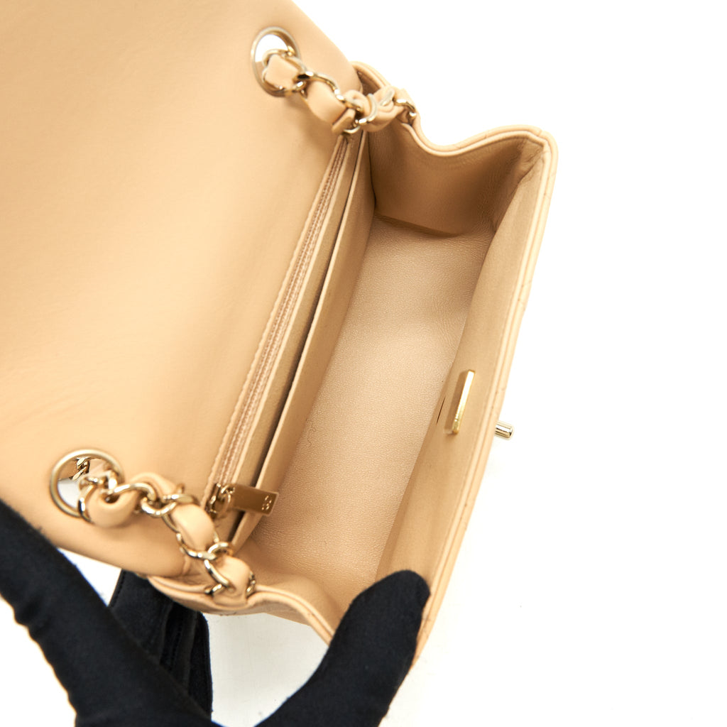 chanel-22c-mini-square-flap-bag-lambskin-beige-lghw