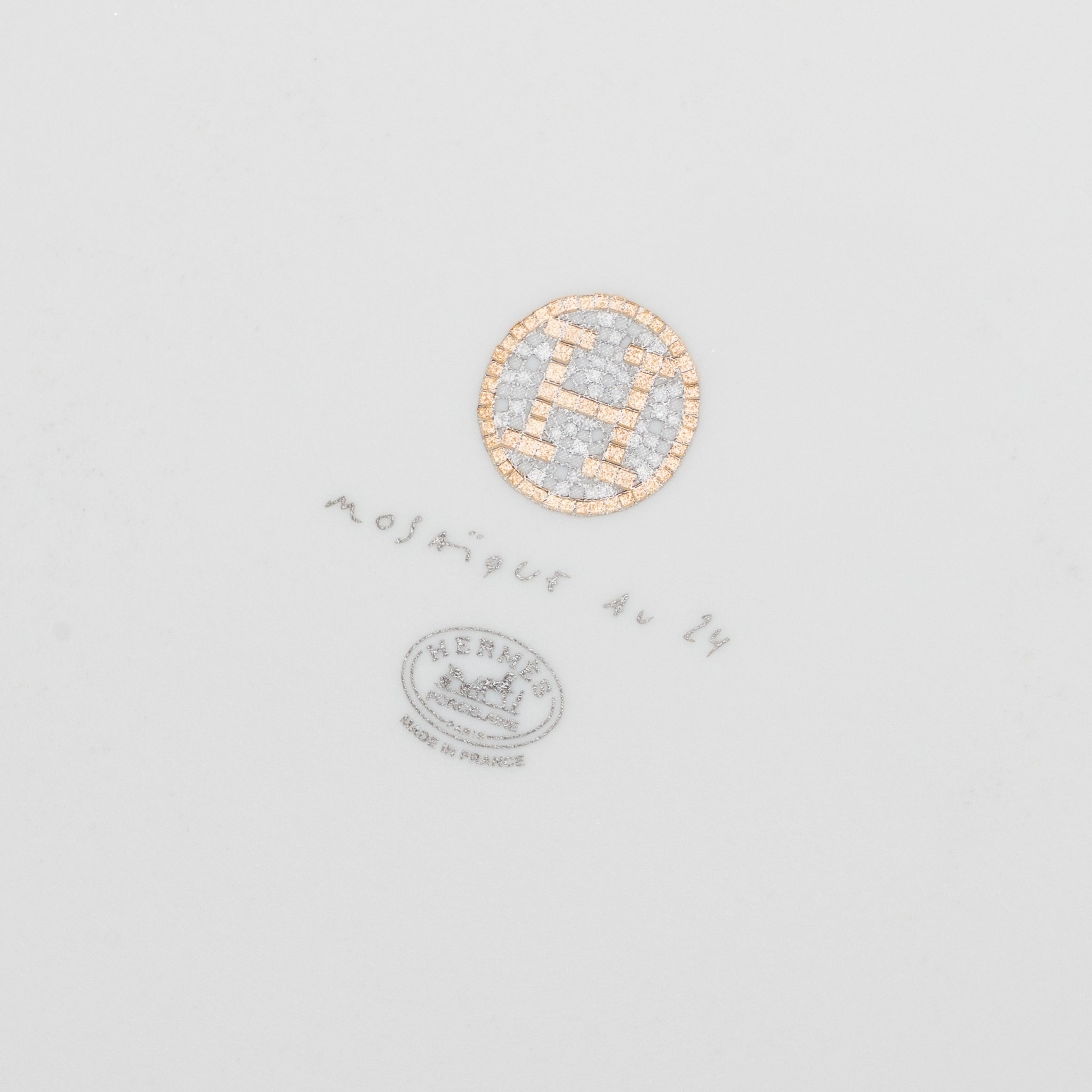 hermes-mosaique-au-24-gold-tart-platter