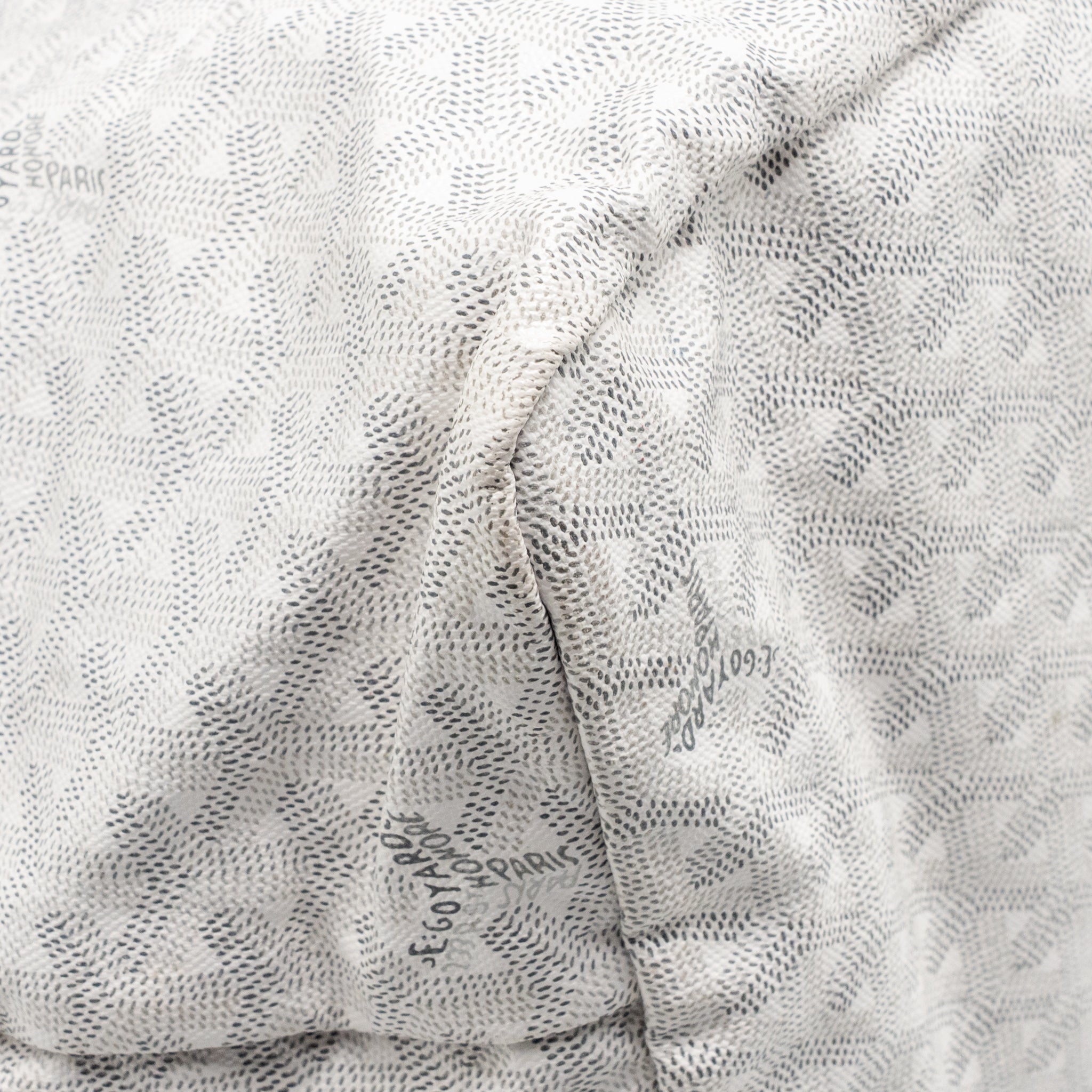 goyard-saint-louis-gm-tote-bag-goyardine-canvas-leather-white