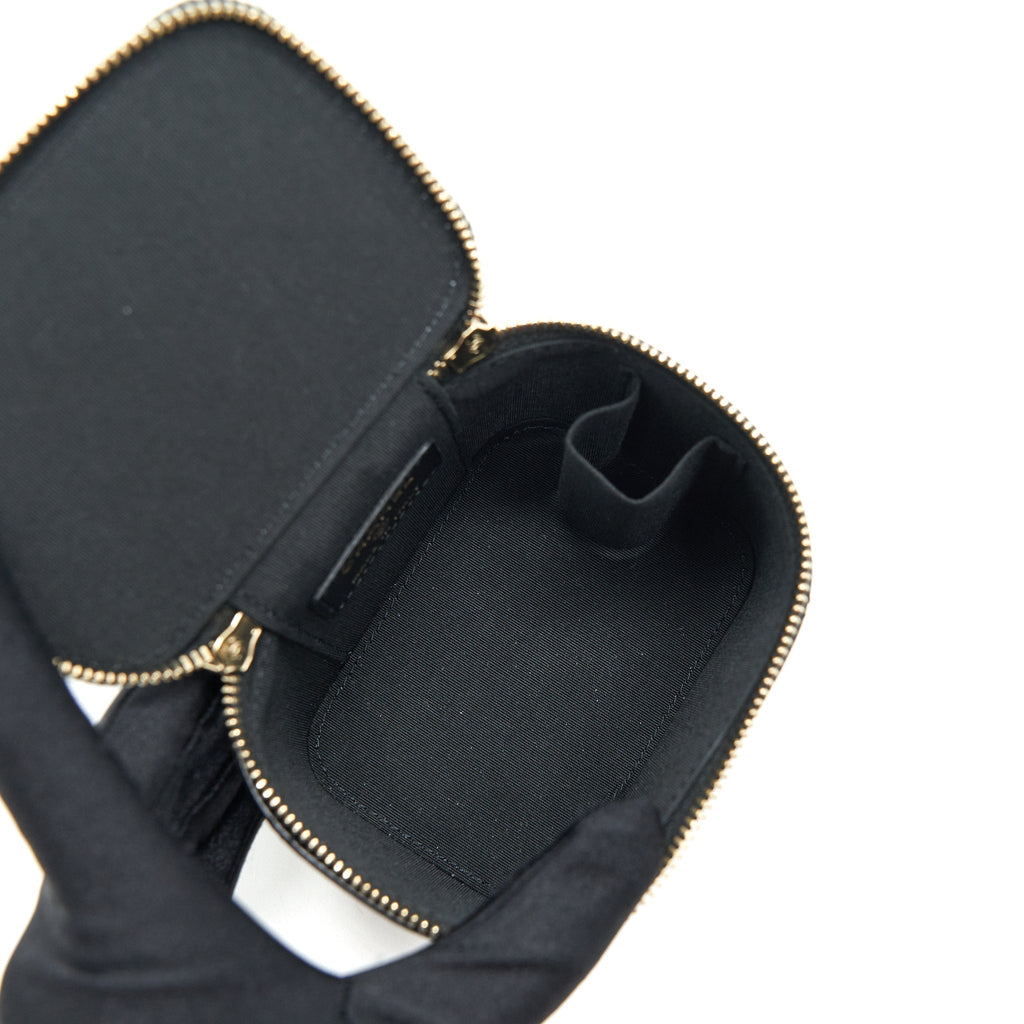 chanel-lambskin-small-handle-vanity-with-chain-black-ghw