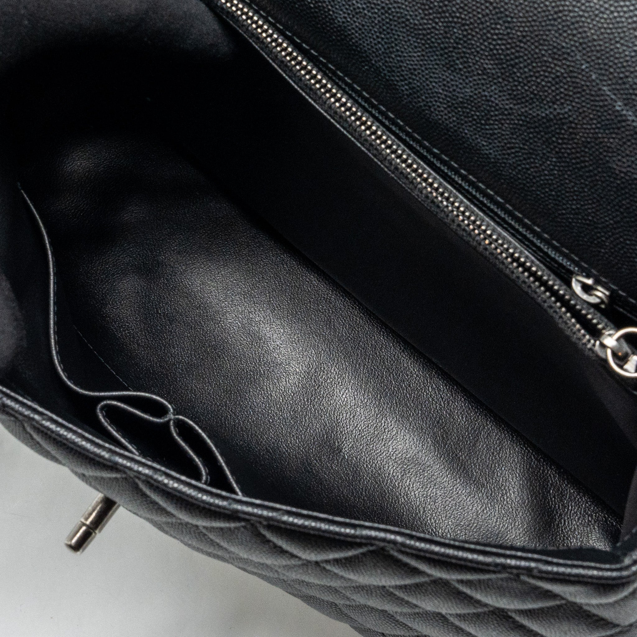 chanel-large-coco-handle-caviar-with-lizard-handle-black-ruthenium-hardware