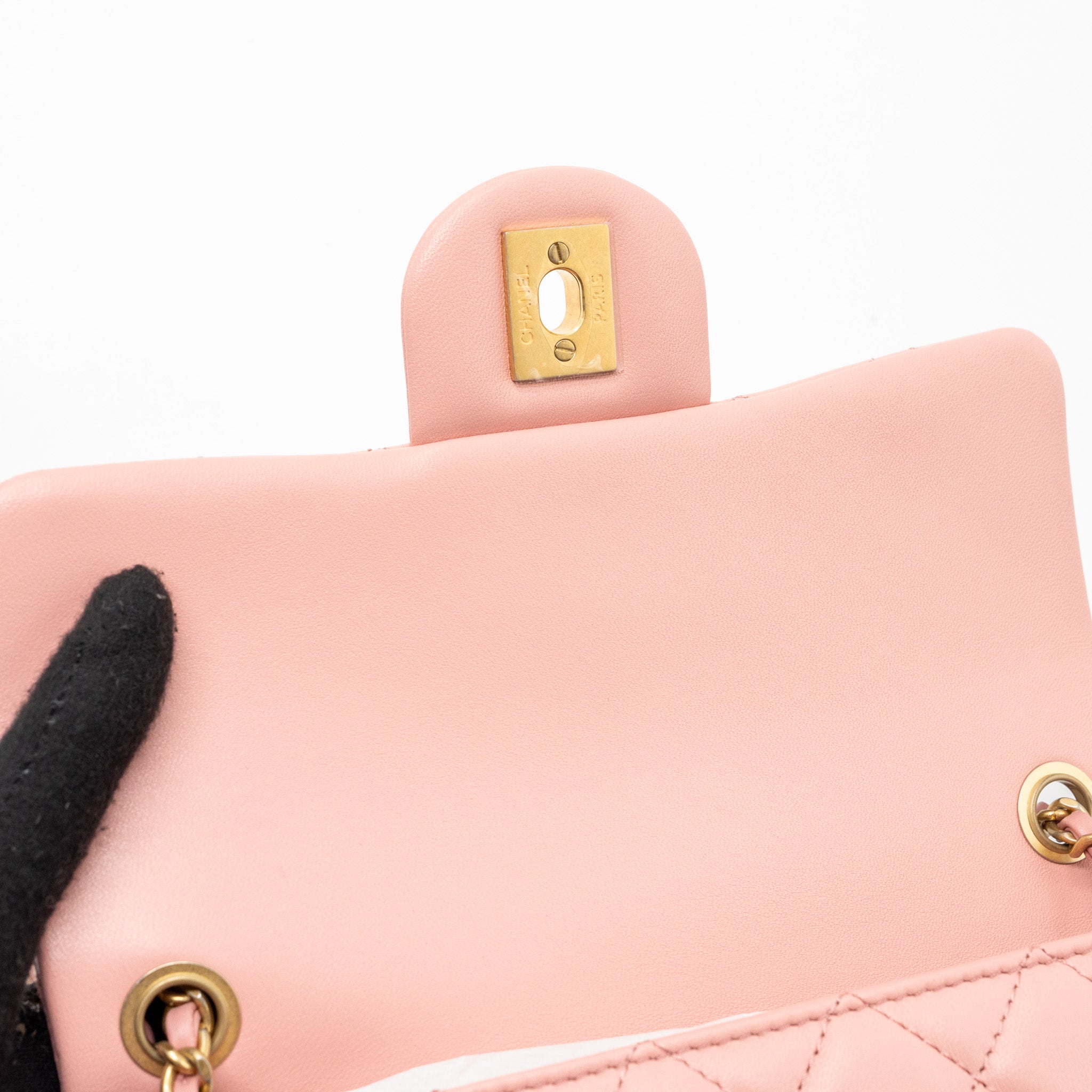 chanel-pearl-crush-mini-rectangular-flap-bag-lambskin-pink-ghw-microchip