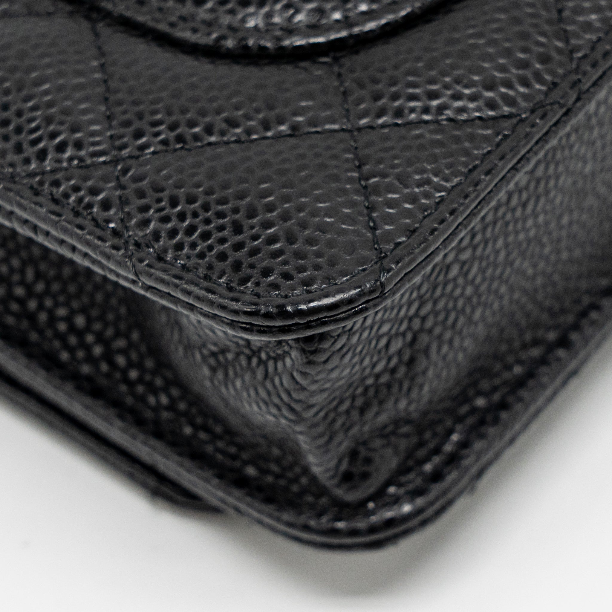 chanel-classic-wallet-on-chain-caviar-black-ghw-24