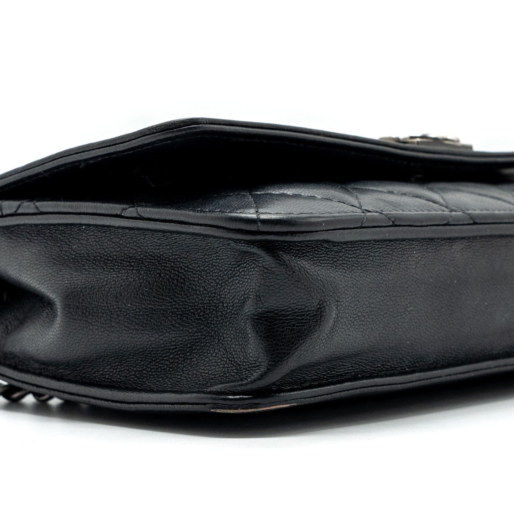chanel-boy-wallet-on-chain-lambskin-black-ruthenium-hardware