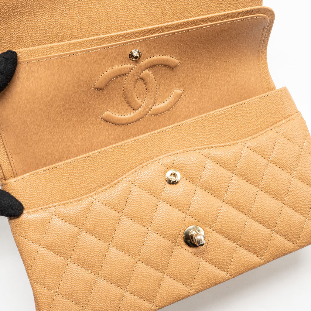 chanel-medium-classic-double-flap-bag-caviar-caramel-lghwmicrochip-1