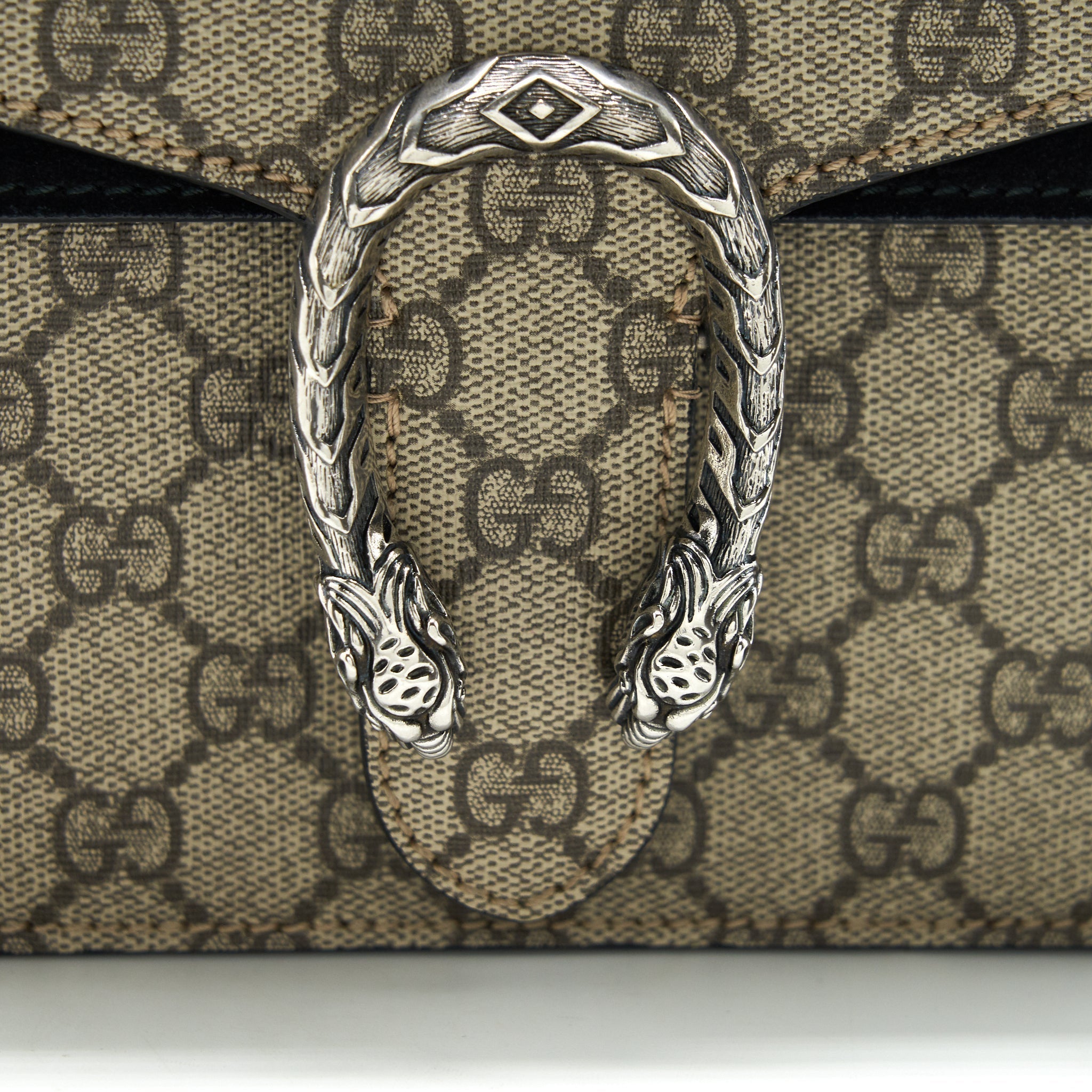 gucci-dionysus-mini-gg-supreme-canvas
