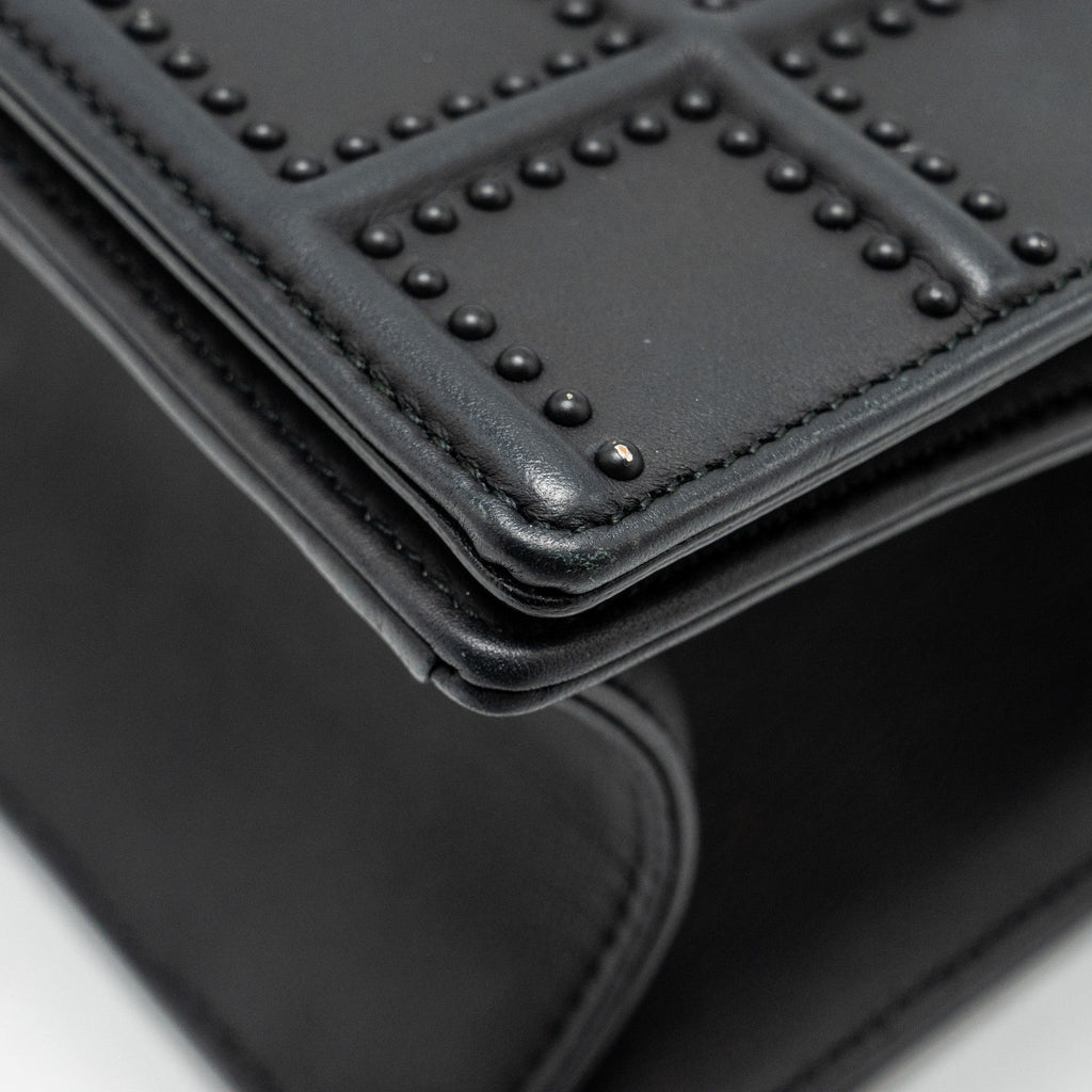 dior-medium-studded-diorama-calfskin-so-black