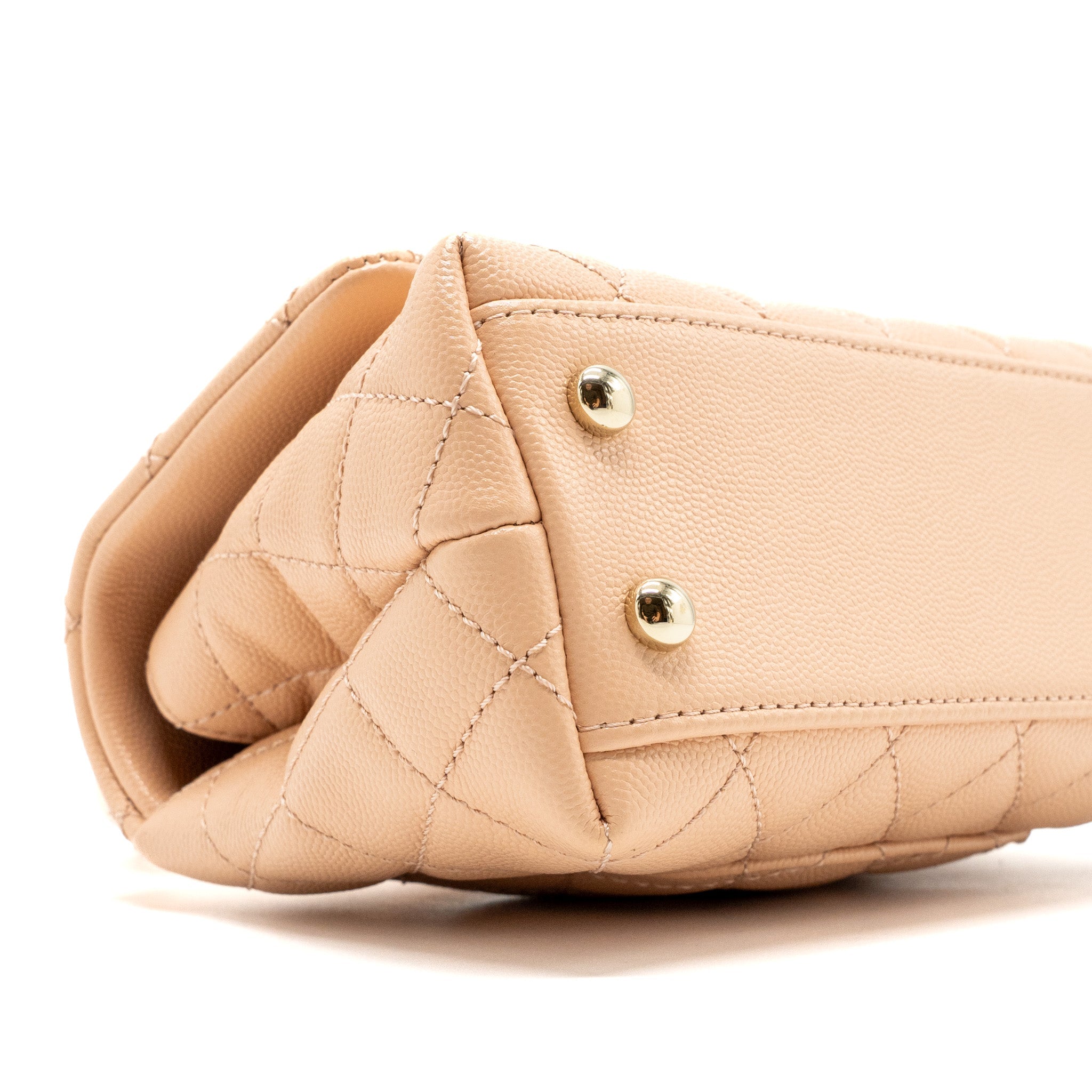 chanel-mini-coco-handle-caviar-beige-lghw