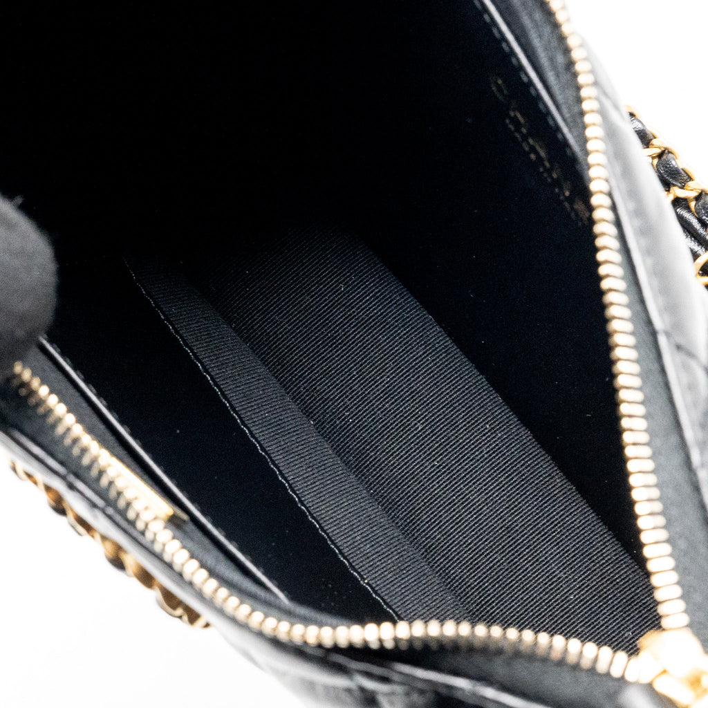 chanel-23k-19-hobo-bag-calfskin-black-ghwmicrochip