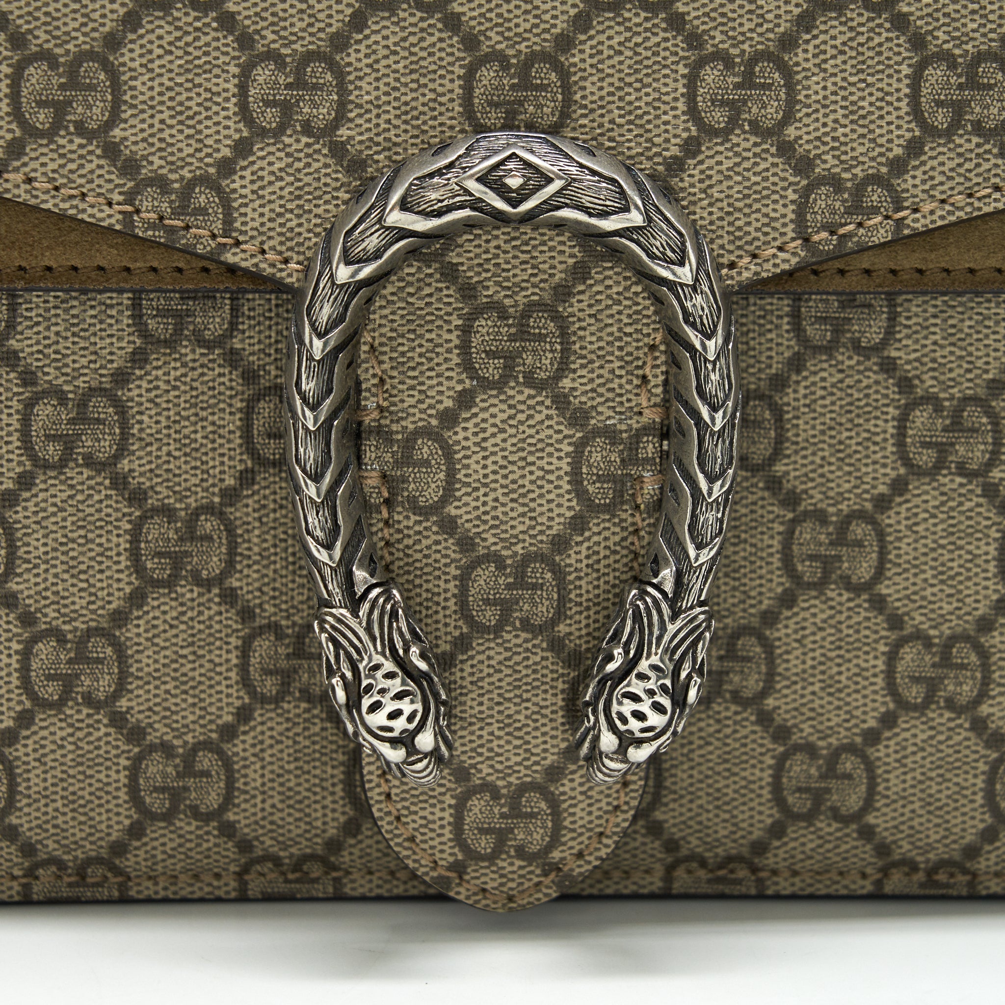 gucci-small-dionysus-bag-in-beige-1