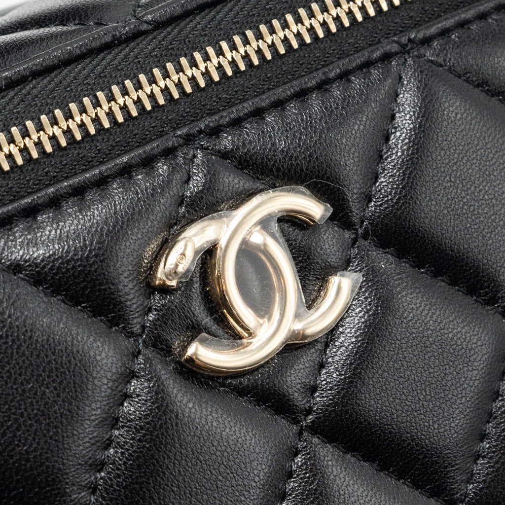 chanel-top-handle-long-vanity-case-lambskin-black-ghw-microchip