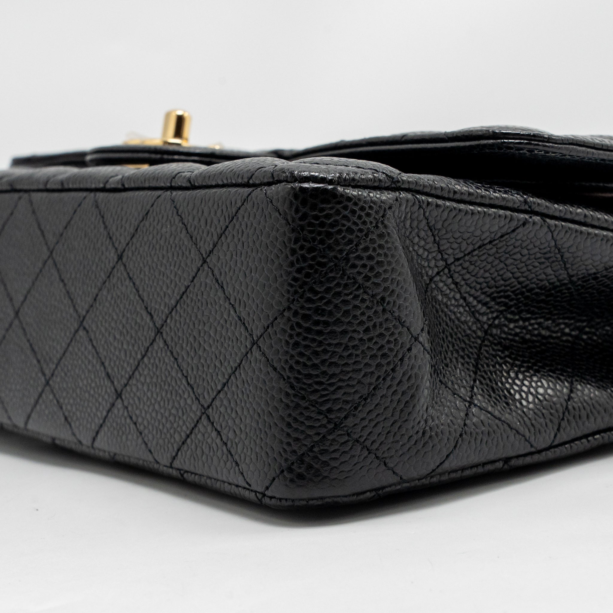 chanel-medium-classic-double-flap-bag-caviar-black-ghw-36