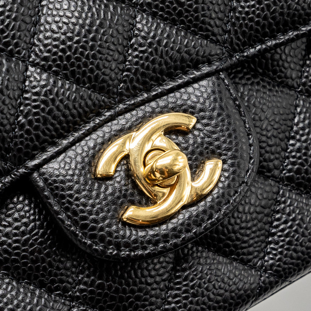 chanel-medium-classic-double-flap-bag-caviar-black-ghw-15