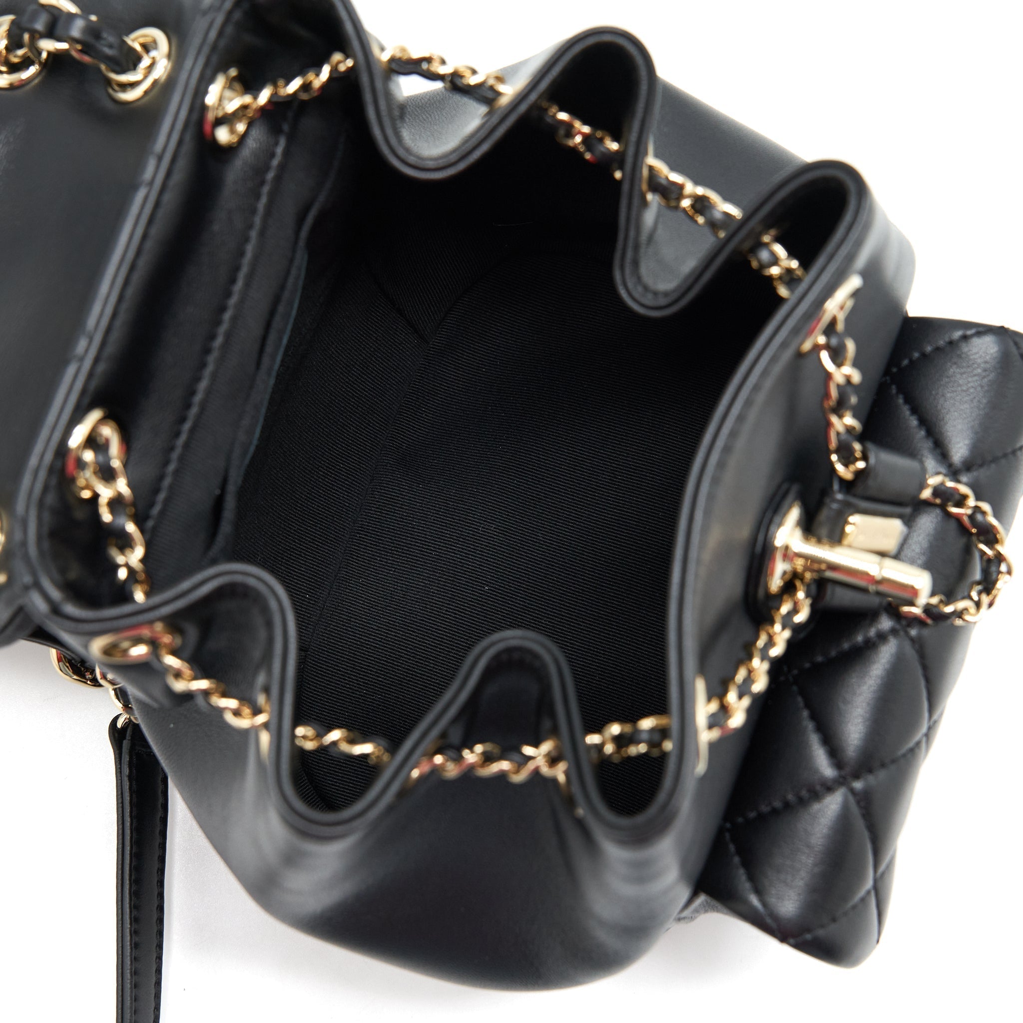 chanel-duma-mini-backpack-black-lghwmicrochip