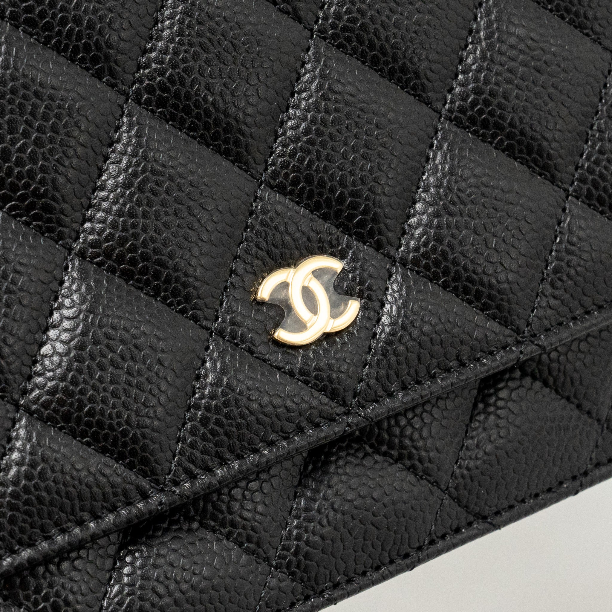 chanel-classic-wallet-on-chain-caviar-black-ghw-microchip-copy
